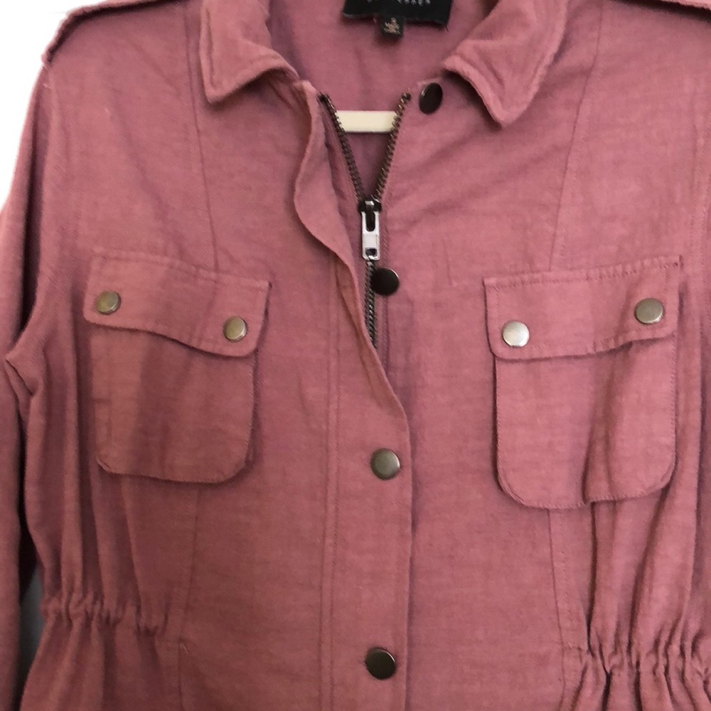 Jacket - Picture 2 of 3